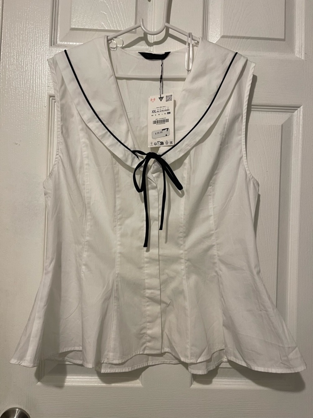 Zara White Sleeveless Sailor-Collar Blouse with Black Tie